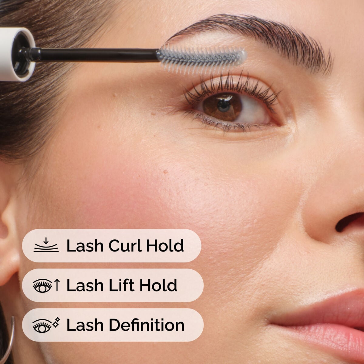 lash-curl-finisher-t8 ord-lash-curl-finisher-model-application-with-benefits.jpg